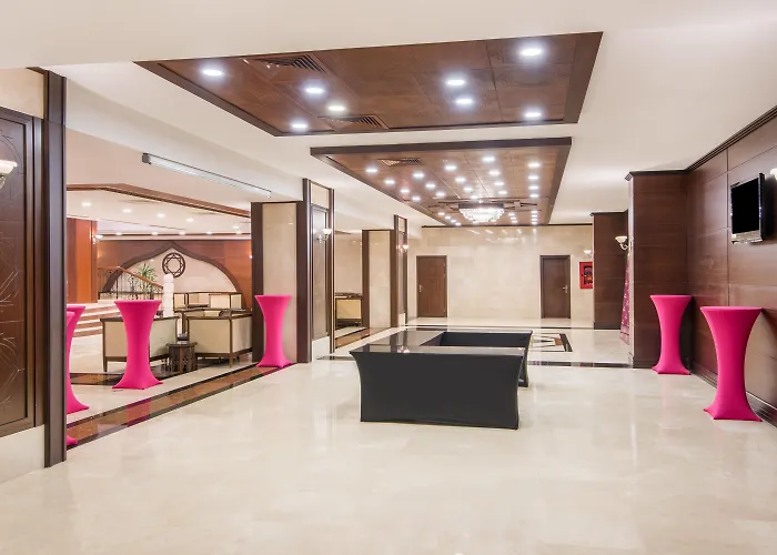 Crowne Plaza Antalya By Ihg Hotel